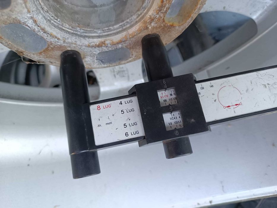 Jante Roti Dezent Cauciucuri Iarna 205 60 16 5x112 GoodYear