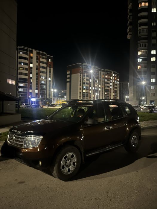Продам машину Renault Duster