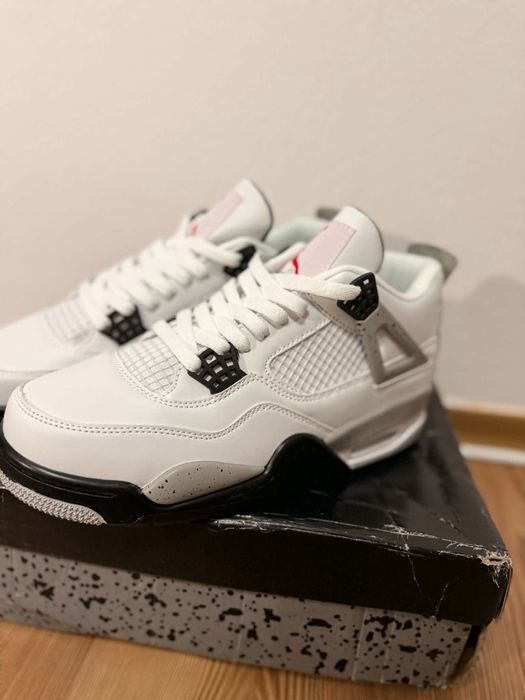 Jordan 4 marimea black 40 , white 41, whiteblack 41