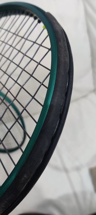 Wilson Blade v.9, gr.3 - 2бр. нова и научена :)