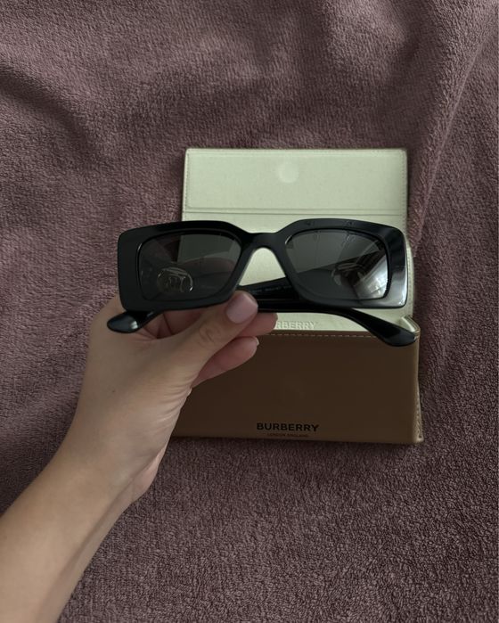 Ochelari de soare Burberry Daisy