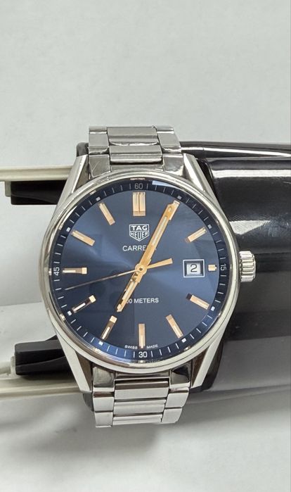 Часы TAG Heuer Carrera