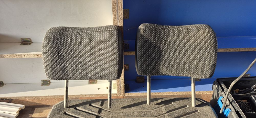 Подголовники. На авто.