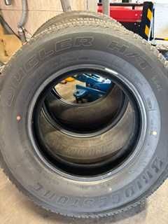 автомобилни гуми BRIDGESTONE 195/80/15