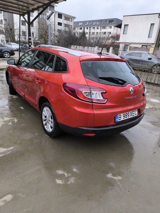 RENAULT Megane
