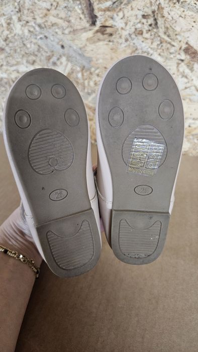 Papucei fete mar 26 NOI