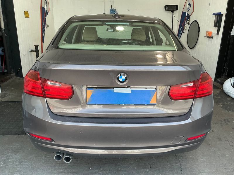 BMW 3er 330d 2014