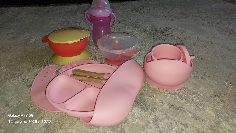 Продам детскую посуду
