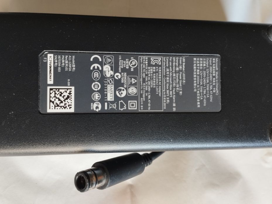 Alimentatoare Xbox, 12V - 9,6 A/10,83A/,5V 1A Original Microsoft