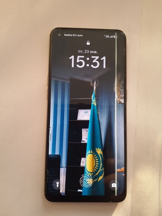 Продам телефон oppo reno 8