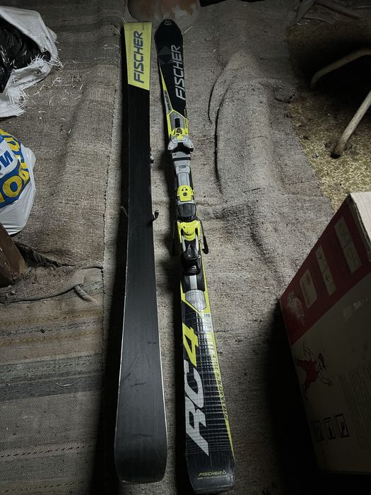 Fischer rc4 ски добро състояние
