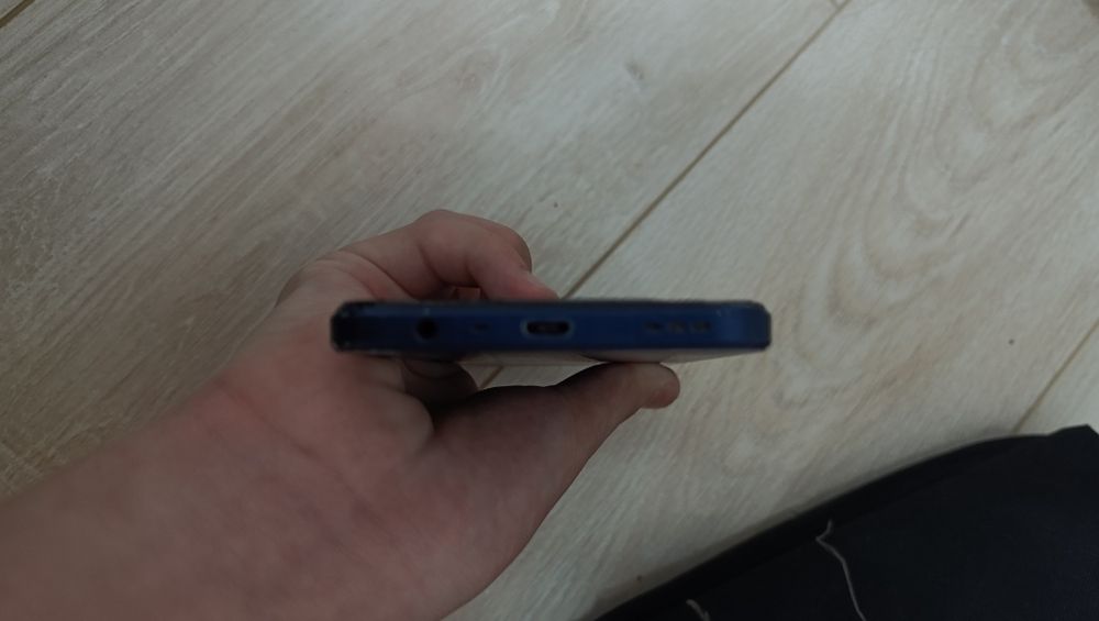 Oppo A17k с торгом