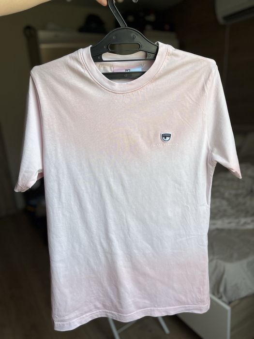 Тениски Chiara Ferragni, Versace