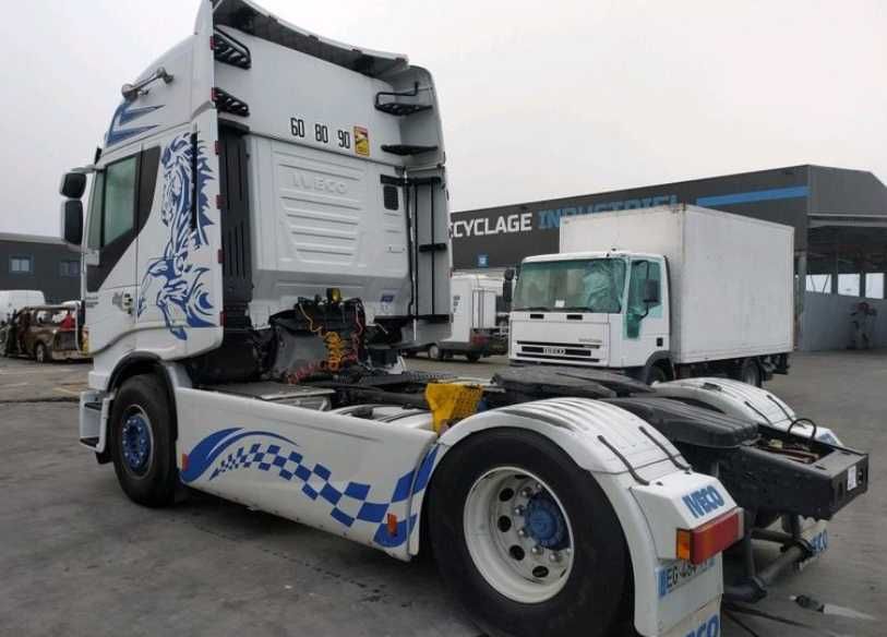 Dezmembrari camion Iveco Stralis 450 480 500 4x2 6x2 piese/Iveco