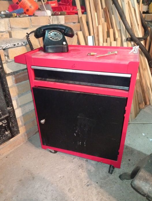 Dulap scule tabla organizator diverse