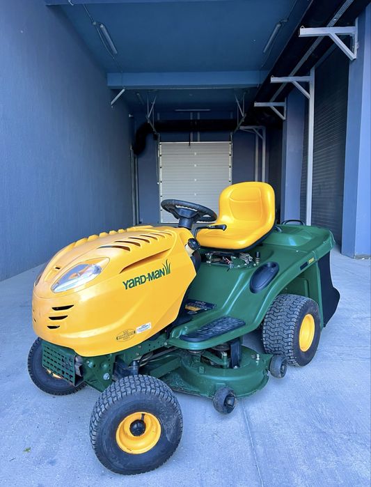 Tractoras de tuns iarba Yardman Briggs&Stratton Pro