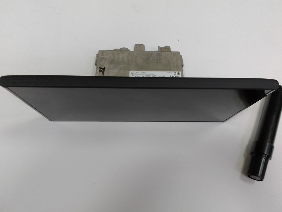 Екран,медия Audi A4B9 2021г