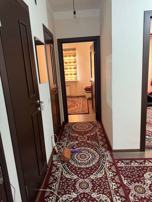 Уй сотилади срочна.