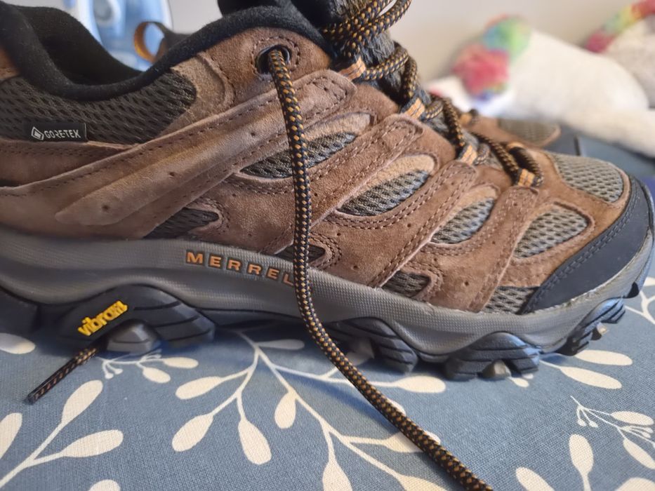 Adidasi Merrel Goretex 43