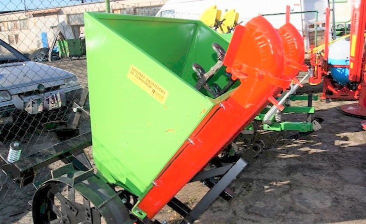 Двуредови и едноредови картофосадачки