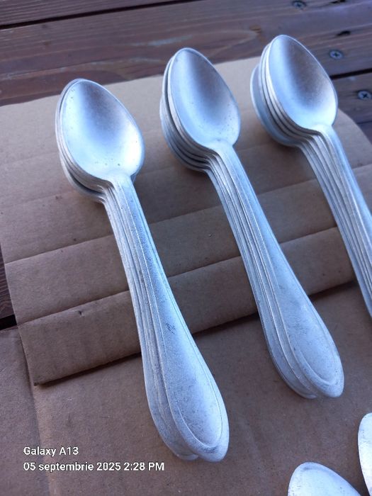 Lingurite aluminiu noi.