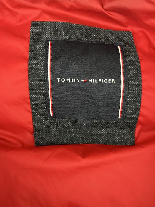 Tommy Hilfiger мъжка пухенка размер S-M