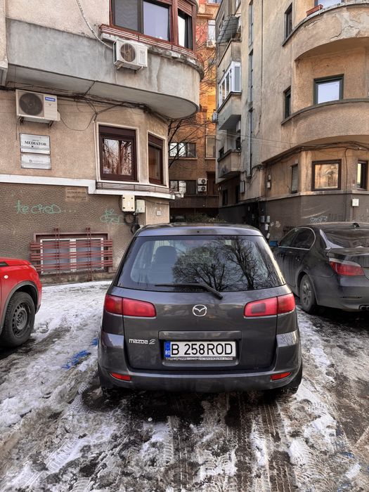 Mazda 2 • 1.3 Benzină • 2005 • Consum mic • Ideal oraș