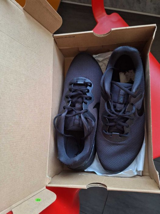 Мъжки маратонки Nike 45 номер