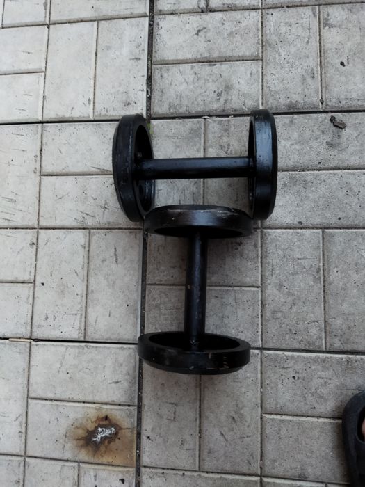 Продам гантели..