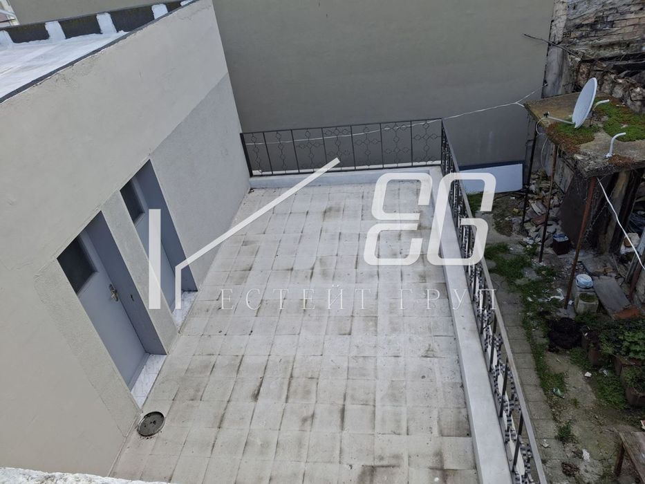 Дава се под наем Офис в Варна, Център - 67 кв.м за 438.6 € - Снимка #5