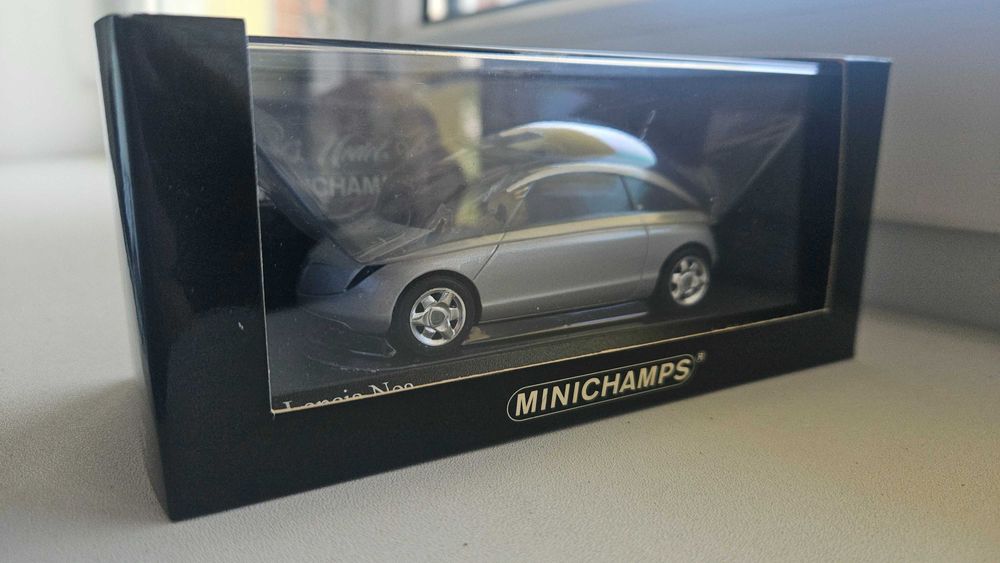 Macheta Lancia Nea 1:43 Minichamps