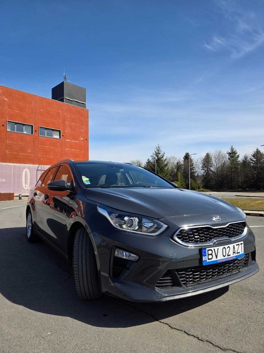 KIA Ceed 2021 — imagine 14