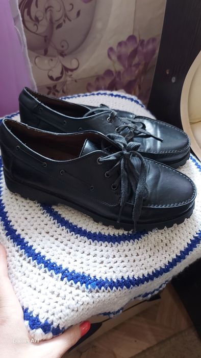 Продам мужскую обувь