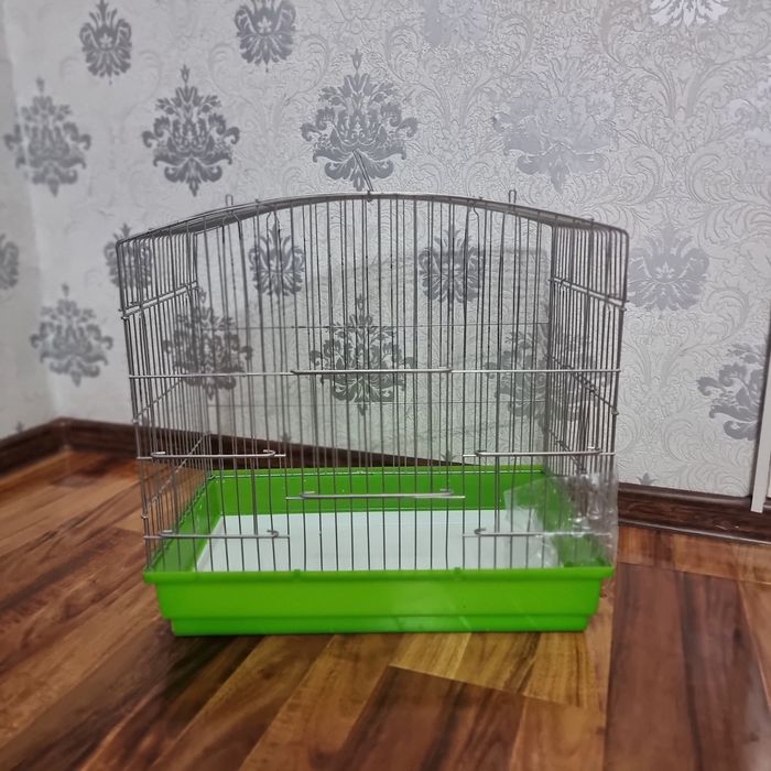 Клетка для попугаев