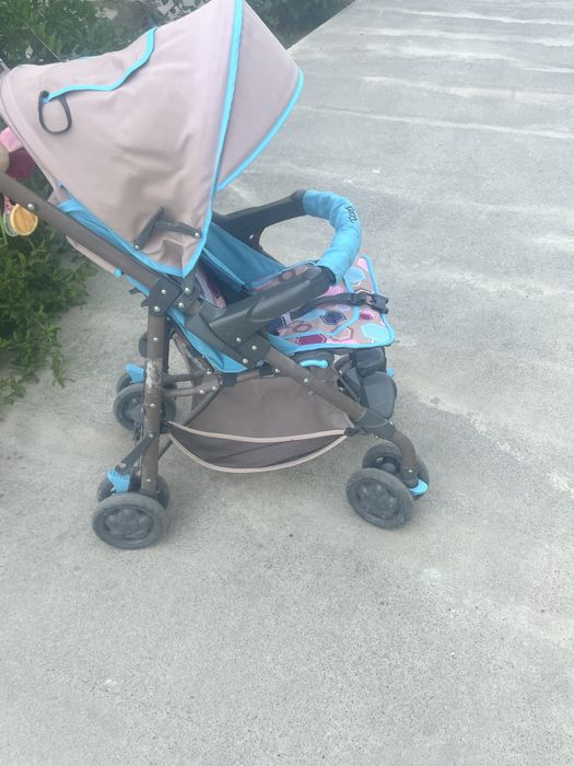 Коляска прогулочная