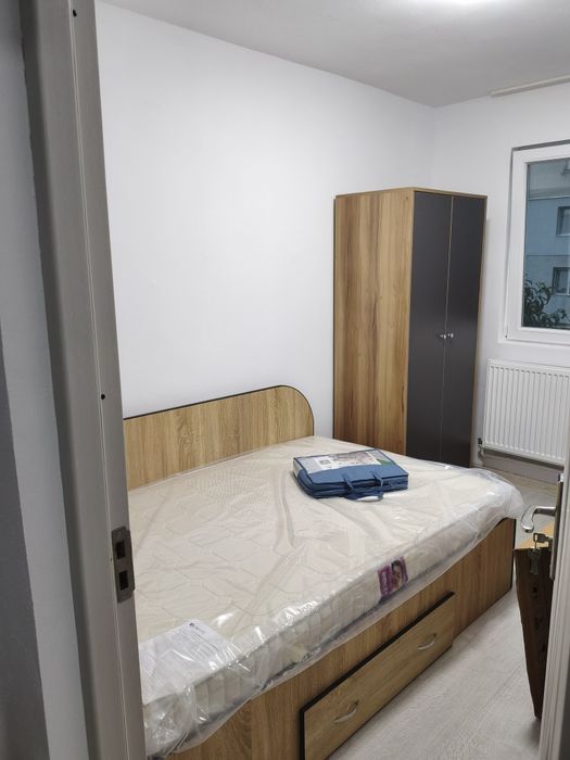 Apartament cu 3 camere,Etaj 1, Zona Rotunda, Totul Nou