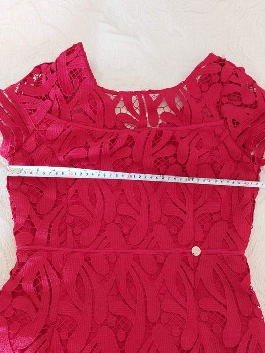 Официална рокля