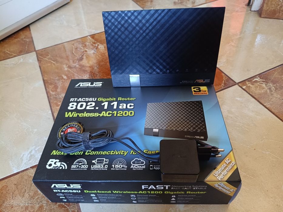 Router Wireless  ASUS RT-AC56U Gigabit 1200AC Wi-Fi 5  Dual Band 2,4/5 GHz, viteză 300 + 867 Mbps, port USB3.0 & USB2.0 - ca NOU
