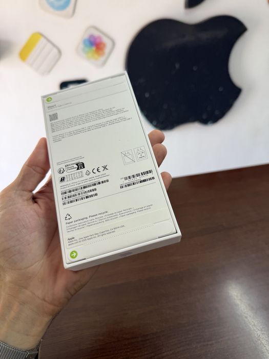 Vand Iphone 17 256Gb Levander Nou(Sigilat)