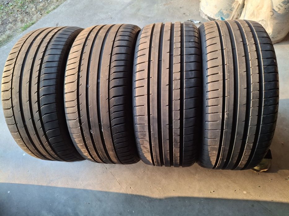 4 Anvelope de vară 225 40 r18/215 40 r18 Nexen