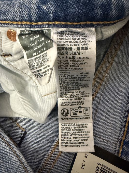новые джинсы levis