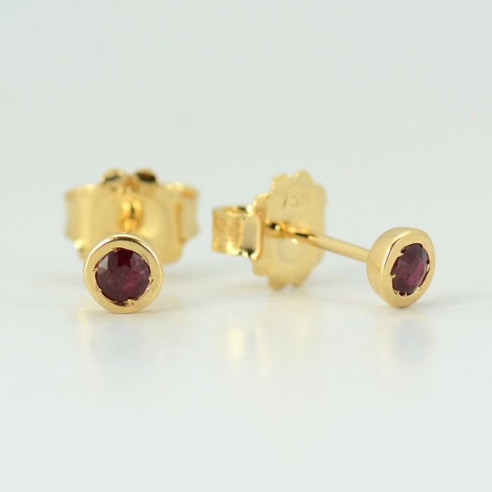 Cercei de aur cu rubine rotunde cod 7808,7810