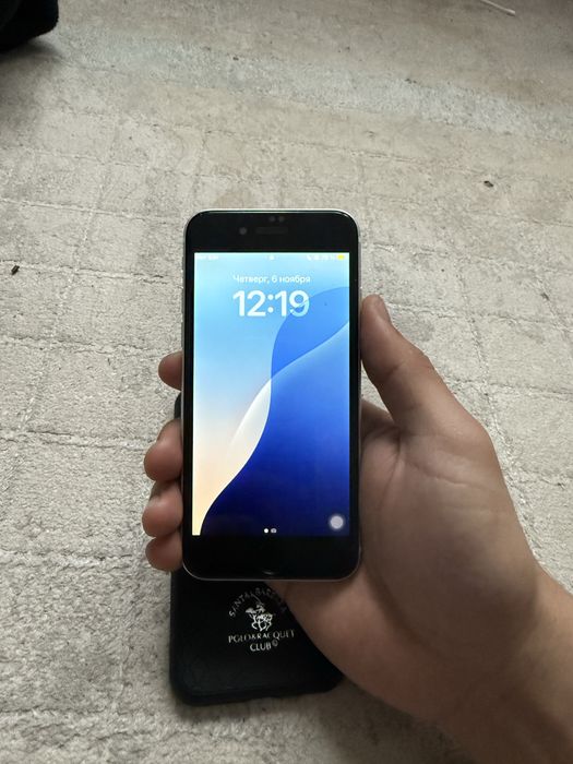 Айфон se 128 гигабайт