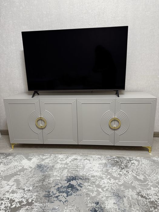 Тумба для телевизора