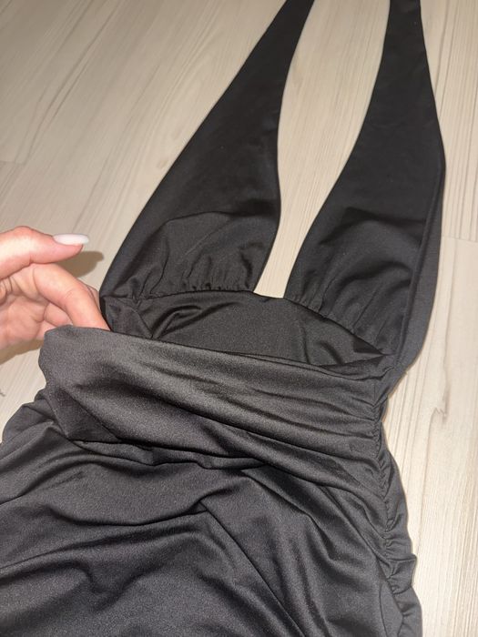 Черна къса рокля