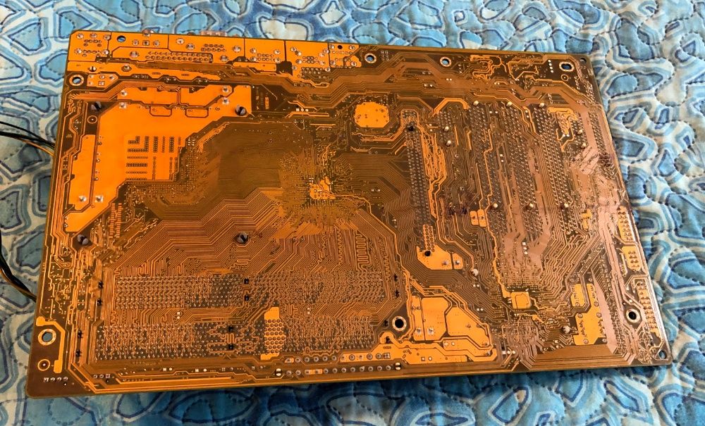 Kit calculator PC Placa de baza ASUS sok.775 + Procesor Pentium 4 la 3