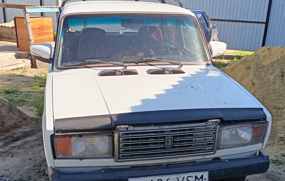 Продам жигули 2107