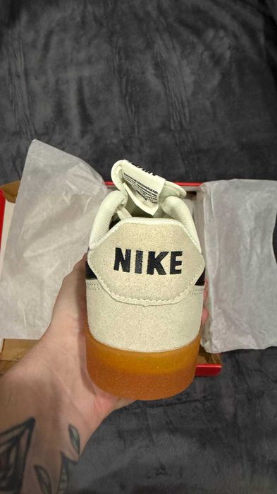 Nike    кроссовки