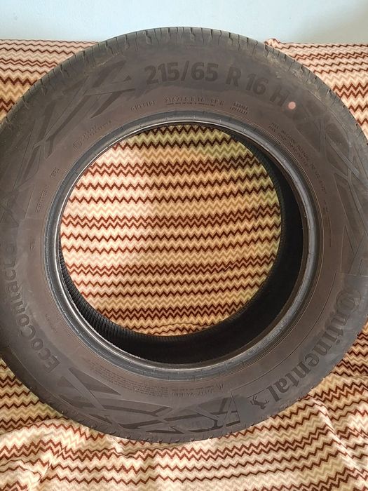 De vânzare 4 cauciucuri de vară, second ,pentru Duster  215/65/16,Rulate 3000 km.