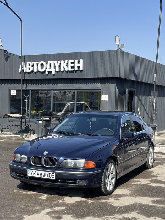 Продам машину  Bmw e39 m52b28